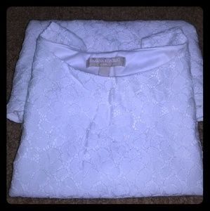 Sleeveless Lacey shirt
